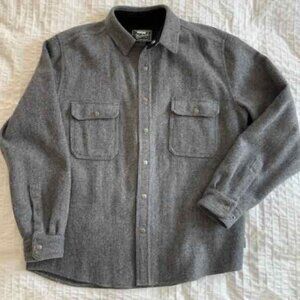 Woolrich "Alaskan Overshirt" shirt jacket "Shacket". (Men's L)